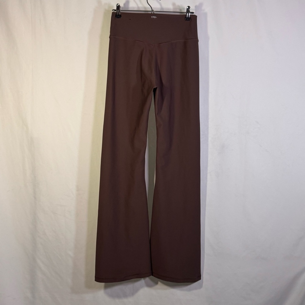 YPB Your Personal Best Abercrombie & Fitch SculptLUX Flared Yoga Pants - Picture 4 of 6